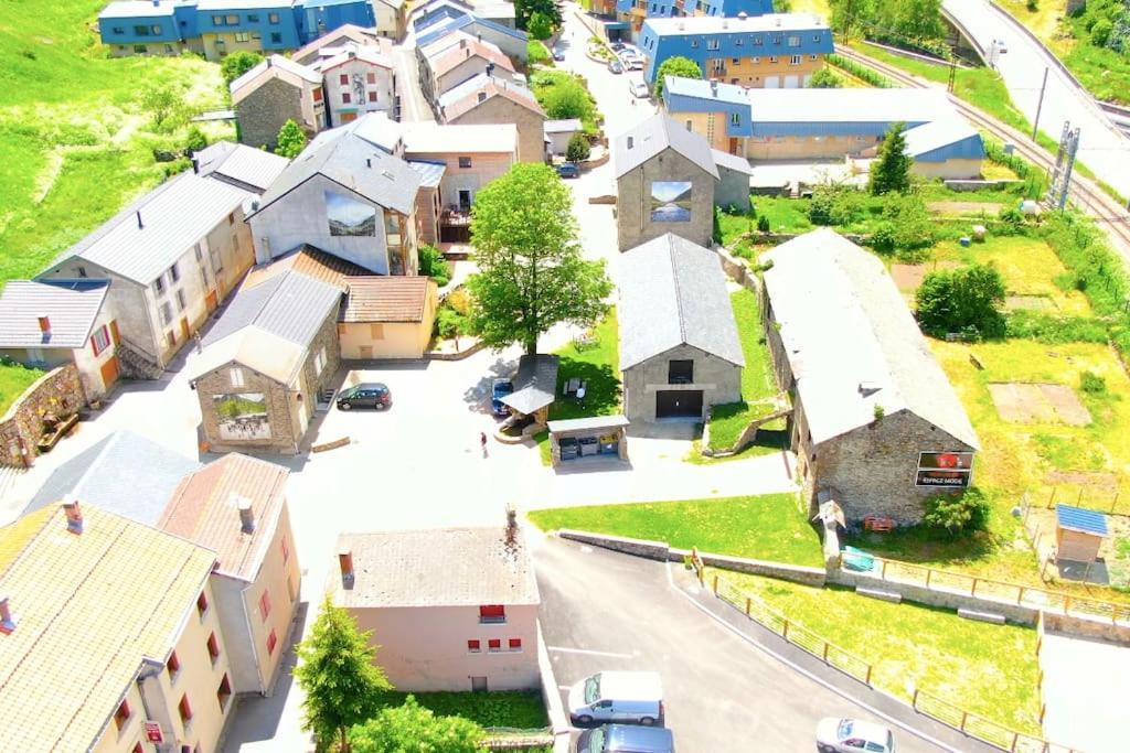 Chalet 6B Dans Les Pyrenees Proche D'Andorre LʼHospitalet-près-lʼAndorre 外观 照片