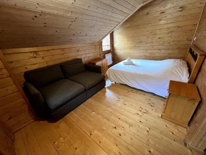 Chalet 6B Dans Les Pyrenees Proche D'Andorre LʼHospitalet-près-lʼAndorre 外观 照片